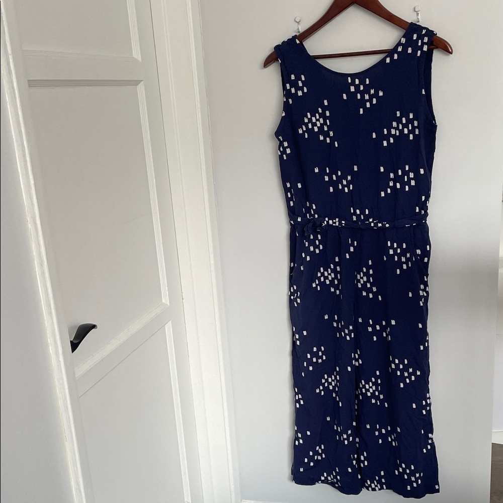 Navy Blue Sleeveless jumpsuit with White Pattern - Picture 3 of 6